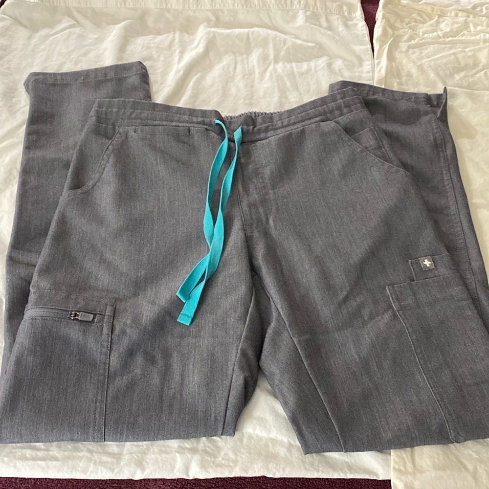 Figs XXSP gray yoga pants